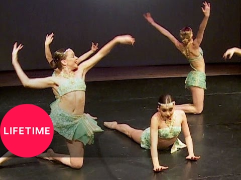 You are currently viewing Dance Moms: Group Dance: Bollywood and Vine (S4, E14) | Lifetime