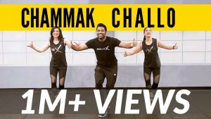 Read more about the article Chammak Challo | Ra One | Bollywood Warm Up Choreography