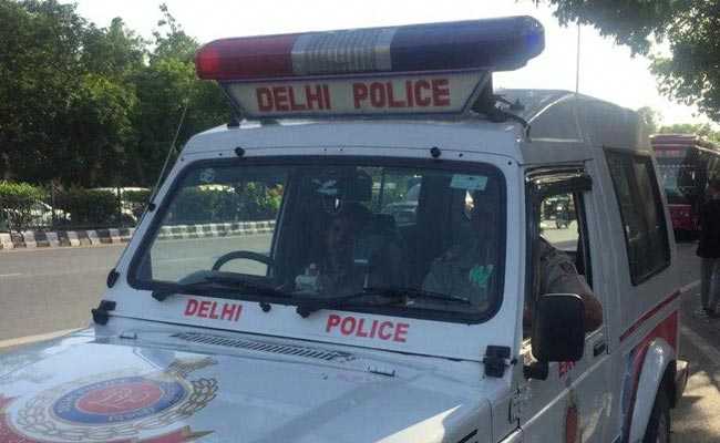 You are currently viewing Woman, 70, Stabbed To Death In Delhi, Had Financial Dispute With Husband