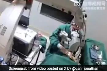 You are currently viewing China Doctor Punches Patient, 82, During Surgery, Suspended After Video Viral