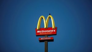 Read more about the article Ohio McDonald’s outlet temporarily shut down after customer finds crack pipe in meal