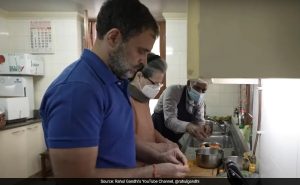 Read more about the article Video: On New Year's Eve, Gandhis Share Their Orange Marmalade Recipe