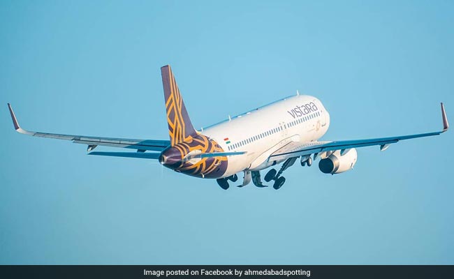You are currently viewing Delhi-Bound Vistara Flight Diverted To Indore Due To Bad Weather