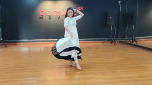 Read more about the article GHAGRA Bollywood Dance Cover