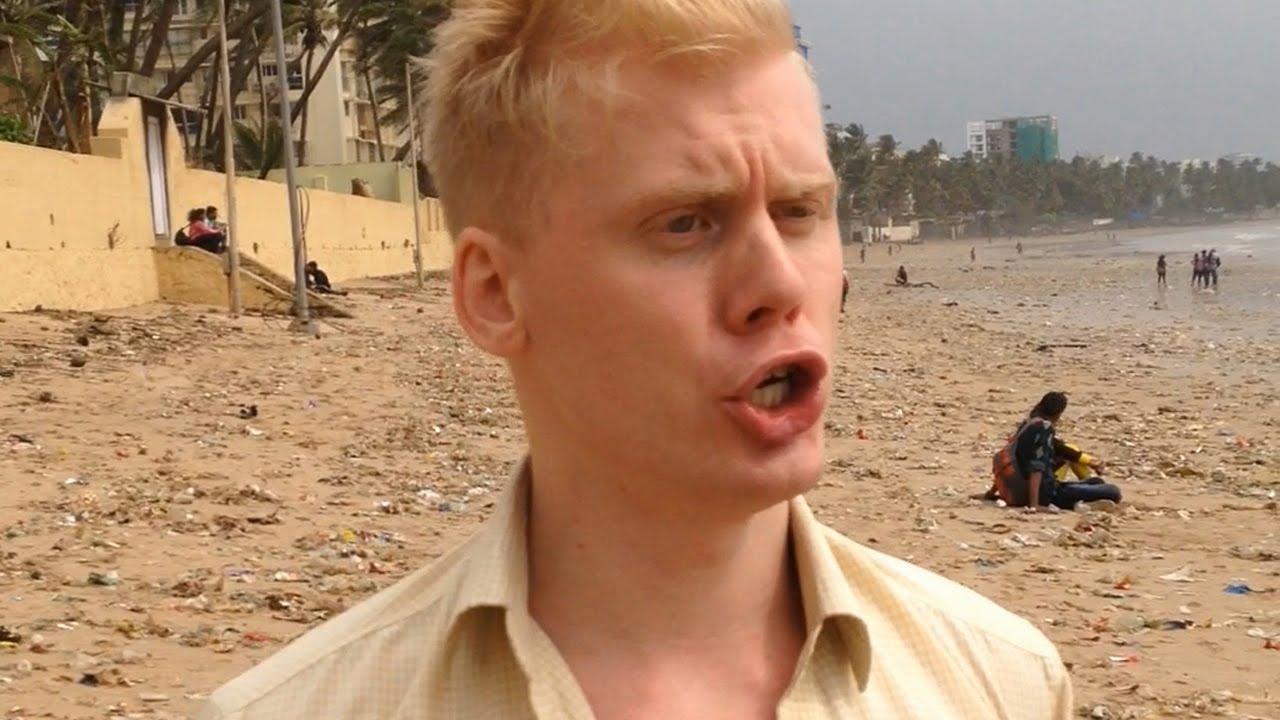 You are currently viewing Chaiwala at Juhu Beach | 2 Foreigners In Bollywood
