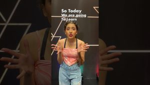 Read more about the article Easy Bollywood Dance Steps (Mirrored) | Tanvi Karekar #Shorts #bollywood #DanceTutorial