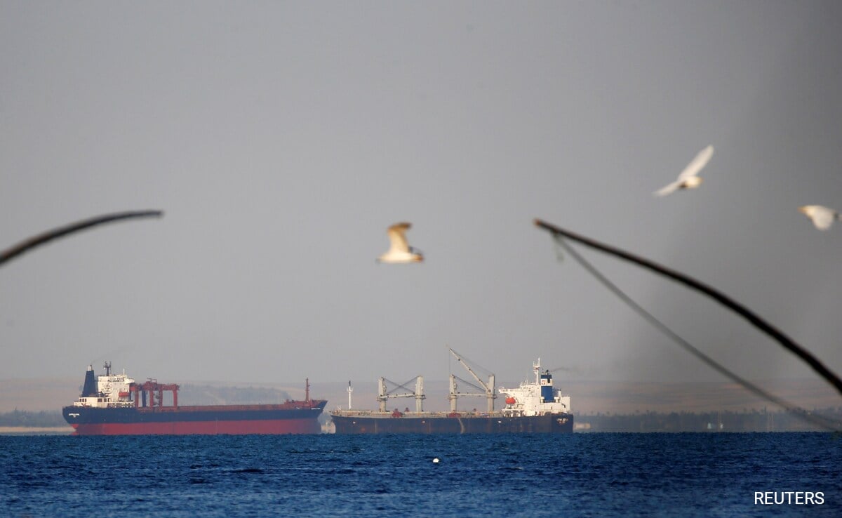 Read more about the article Yemen’s Houthis Claim Attack On British Oil Tanker In Gulf Of Aden