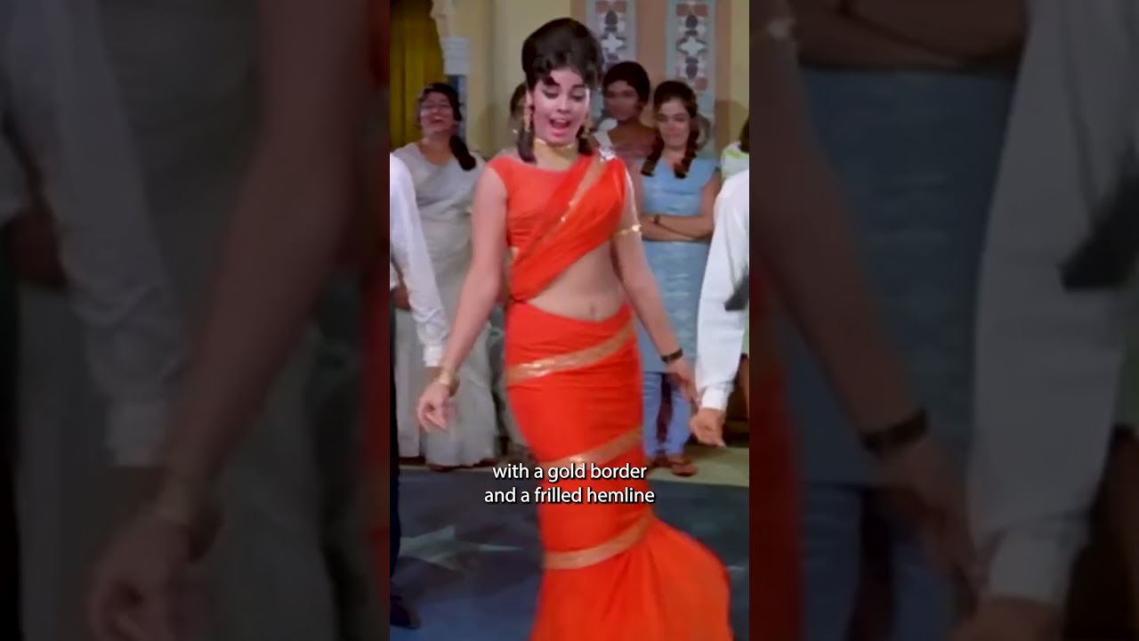 Iconic Bollywood Outfits: The Mumtaz Saree