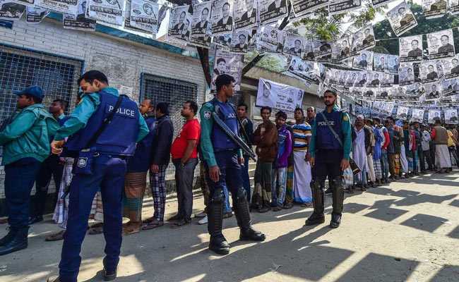 You are currently viewing Main Bangladesh Opposition Party BNP Boycotts Election, Poll Body Chief Reacts