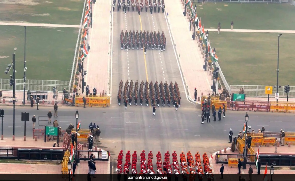 Read more about the article Republic Day 2024: How To Attend Parade, Where To Buy Tickets Online, Offline
