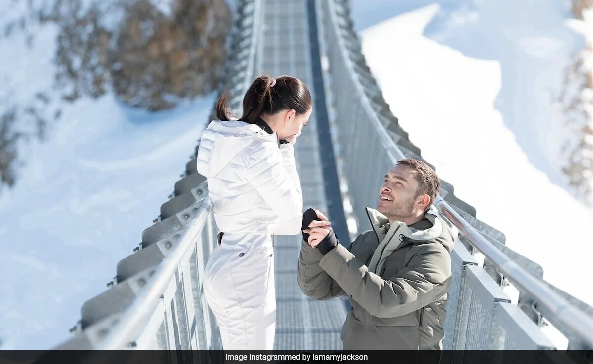 You are currently viewing Amy Jackson And Gossip Girl Star Ed Westwick Are Engaged. See Proposal Pics From Switzerland