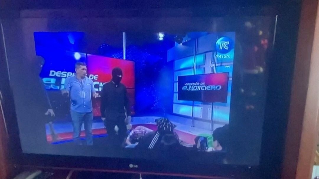 You are currently viewing Ecuador TV studio taken over live on air by masked people brandishing guns
