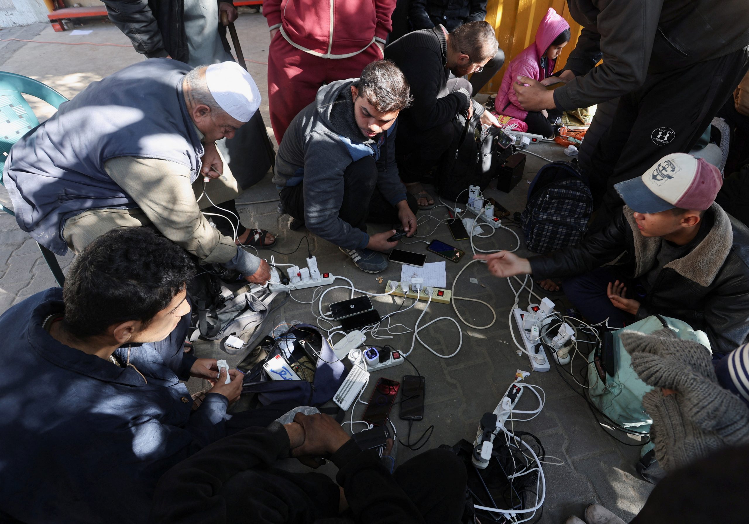 You are currently viewing How To Charge A Phone In War-Hit Gaza: Patience Required, Sunshine Helps