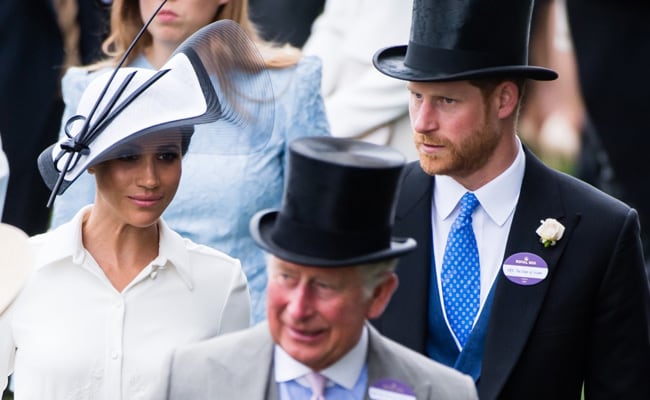 You are currently viewing Meghan Markle Has Been Trying To Meet King Charles, Claims Royal Author