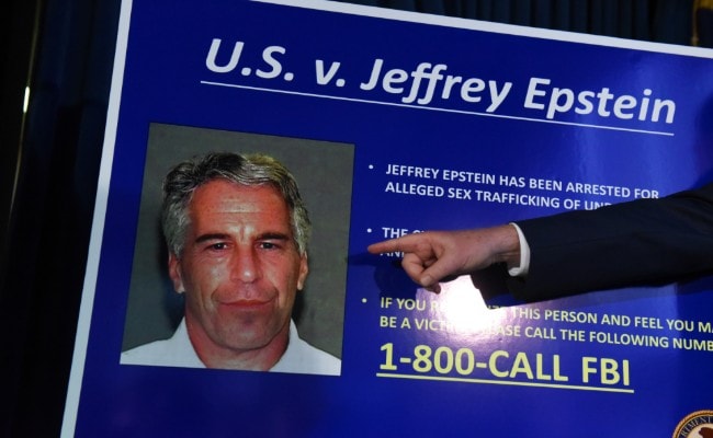 You are currently viewing US Judge Begins To Unseal Jeffrey Epstein Contacts