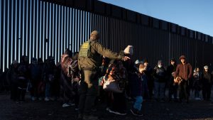 Read more about the article Why there is a tug-of-war between the Republicans and Democrats on the US-Mexico border security