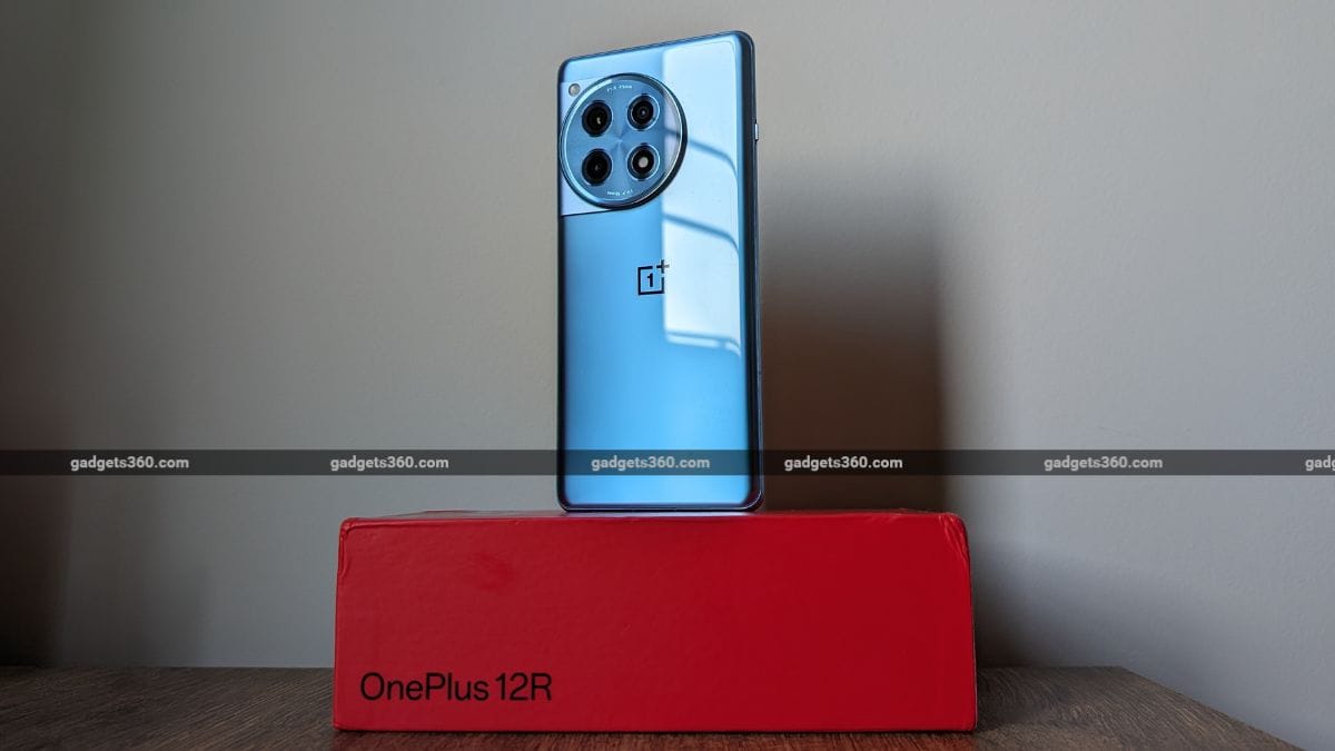 OnePlus 12R First Impressions: Almost Flagship