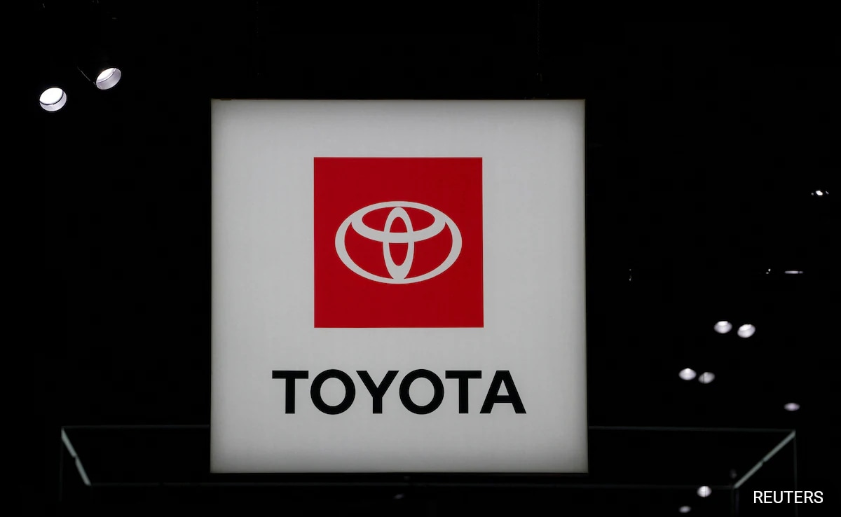 You are currently viewing Toyota Apologises For Scandals As Vehicle Sales Set New Global Record