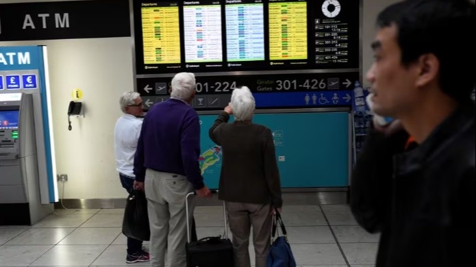 Storm Isha forces cancellation of over 100 flights at Dublin airport