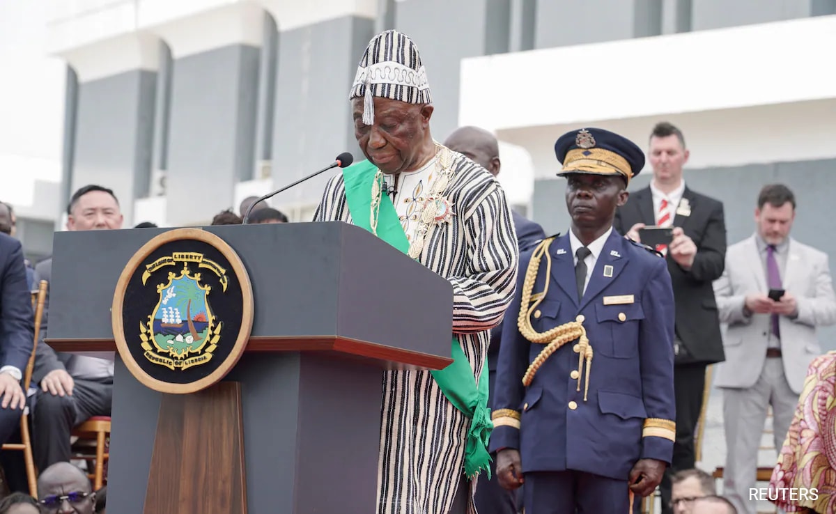 You are currently viewing Liberia President Joseph Boakai, 79, Helped Away From Podium During Inauguration Speech