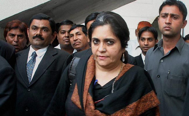 You are currently viewing "Not Inclined": Court On Relief To Teesta Setalvad In Grave Digging Case