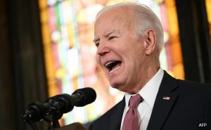 Read more about the article US Delivered Private Message To Iran About Houthi Attacks In Red Sea: Joe Biden