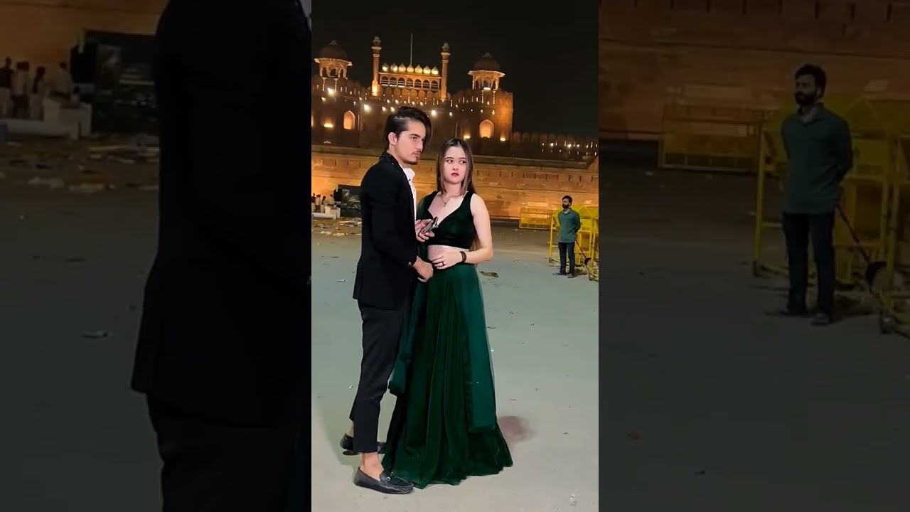 #sameerabbasi500official #couple #love #bollywood #song #ytshorts #youtubeshorts #viral #shorts