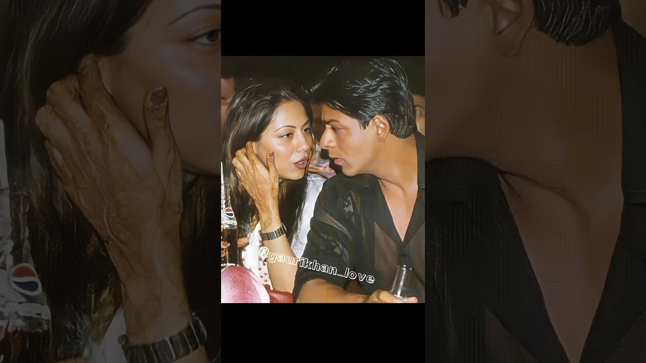 Shahrukh Khan with her wife Shahrukh Khan very beautiful wife#bollywood top actor🥰#trending ytshorts