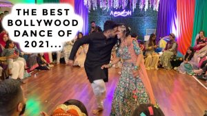 Read more about the article Best Bollywood Mehndi Dance | Wedding Szn 2021