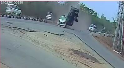 Video: 4 Injured As Speeding Car Topples Over Divider, Hits Another Vehicle