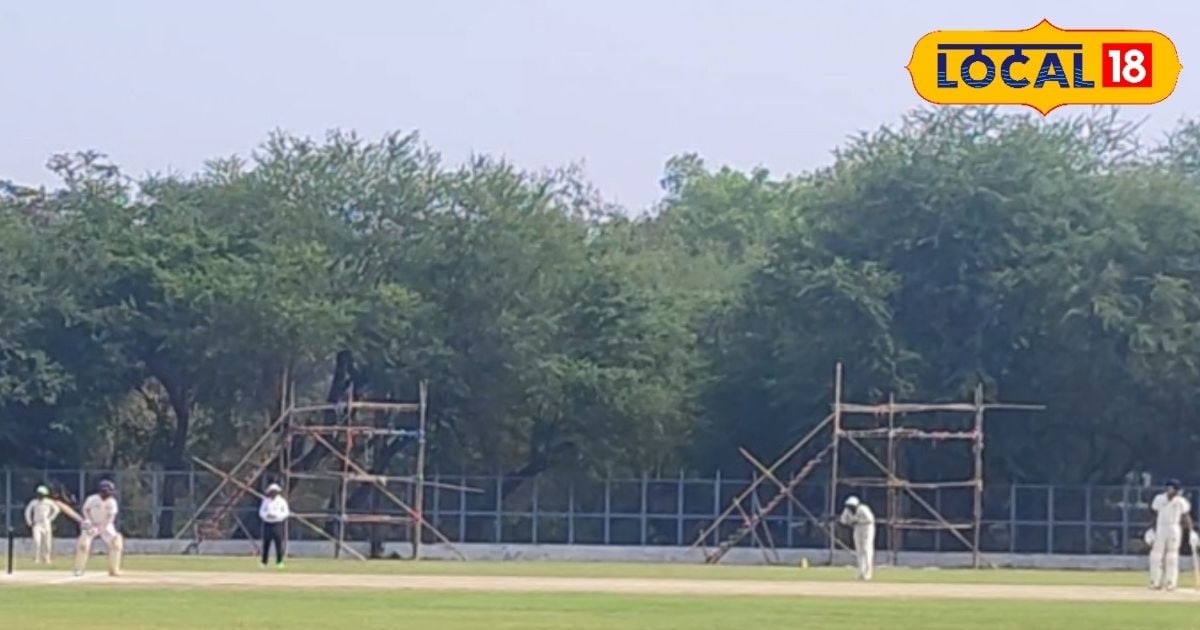 You are currently viewing झारखंड ने त्रिपुरा को एक पारी व 8 रनों से हराया, क्वार्टर फाइनल में बनाई जगह