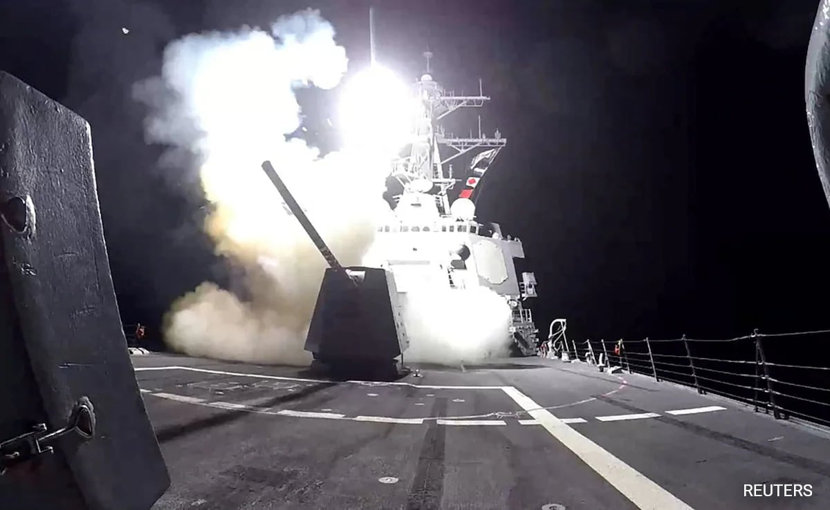 You are currently viewing US, UK Strike 18 Houthi Targets In Yemen Amid Attacks On Red Sea Ships