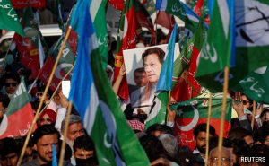 Read more about the article How Rivals Plan to Shun Out Imran Khan Allies After Pak Poll Results