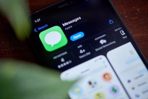 Read more about the article Apple iMessage, Microsoft Edge and Bing Dodge EU’s Big Tech Crackdown