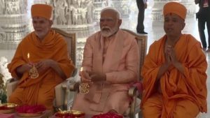 Read more about the article Watch: PM Modi performs puja inside Abu Dhabi’s first Hindu temple 