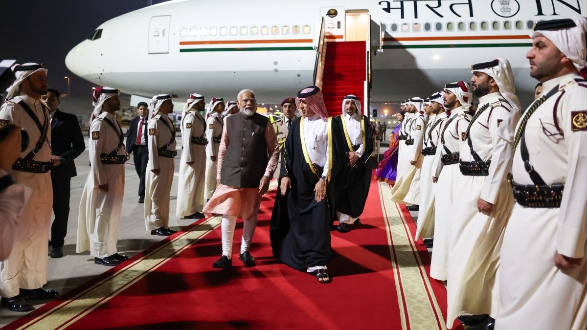 You are currently viewing PM Modi arrives in Doha after 8 Navy veterans freed, to meet Qatar’s Emir
