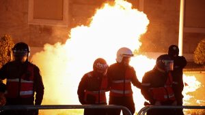 Read more about the article Opposition protesters in Albania hurl petrol bombs at government building