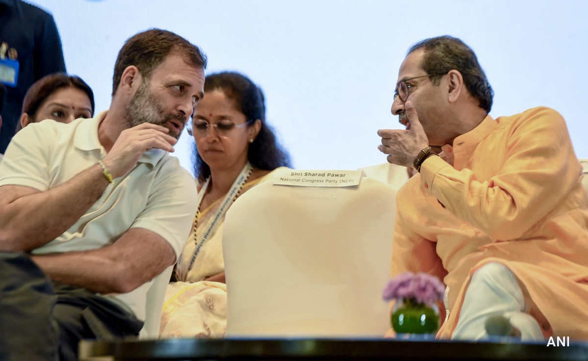 You are currently viewing Rahul Gandhi's One-Hour Phone Call With Uddhav Thackeray Amid Seats Row