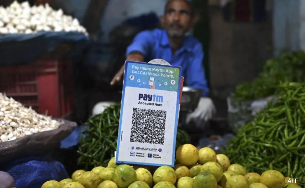 You are currently viewing Paytm CEO Meets N Sitharaman, Told To Sort Out Issue With RBI: Sources