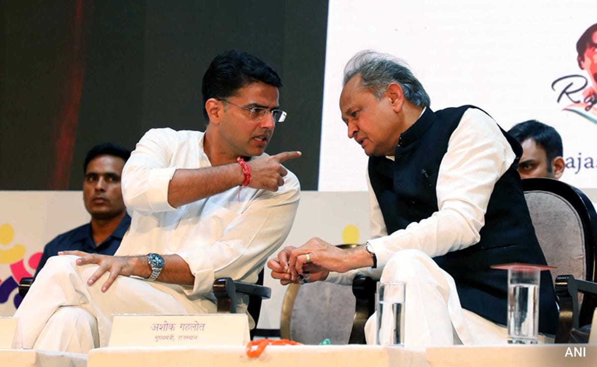 Read more about the article Ashok Gehlot To Be Changed As Face For Next Polls? Sachin Pilot Says…