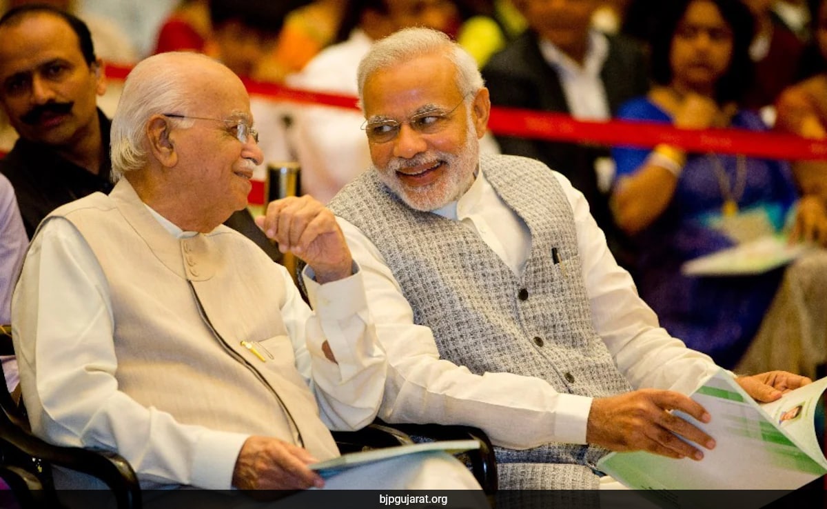 Read more about the article Bharat Ratna For LK Advani: A Timeline Of His Political Career