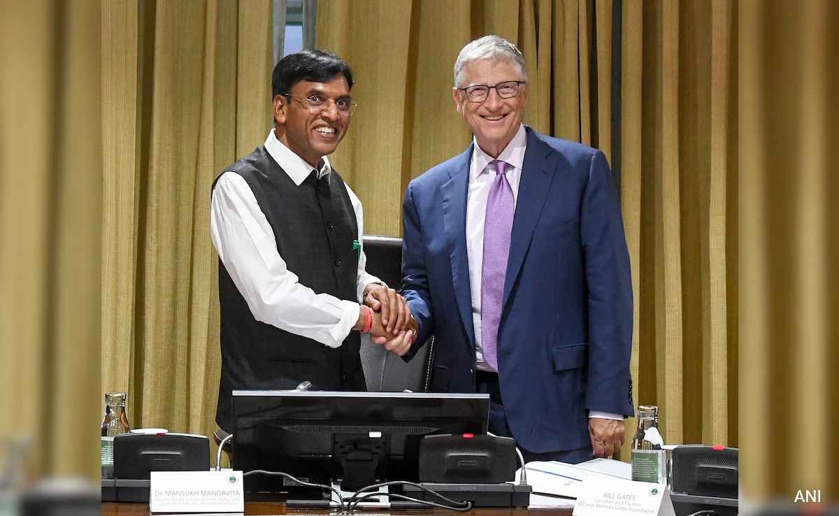 Read more about the article "A Very Big Source Of Covid Vaccines For World": Bill Gates Praises India