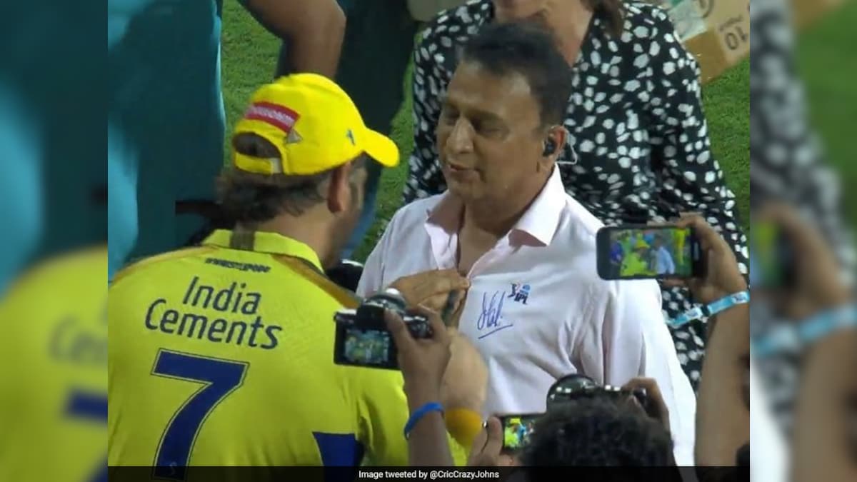 You are currently viewing After 'Dhoni In Making' Comment On Star, Gavaskar Clarifies And Says This