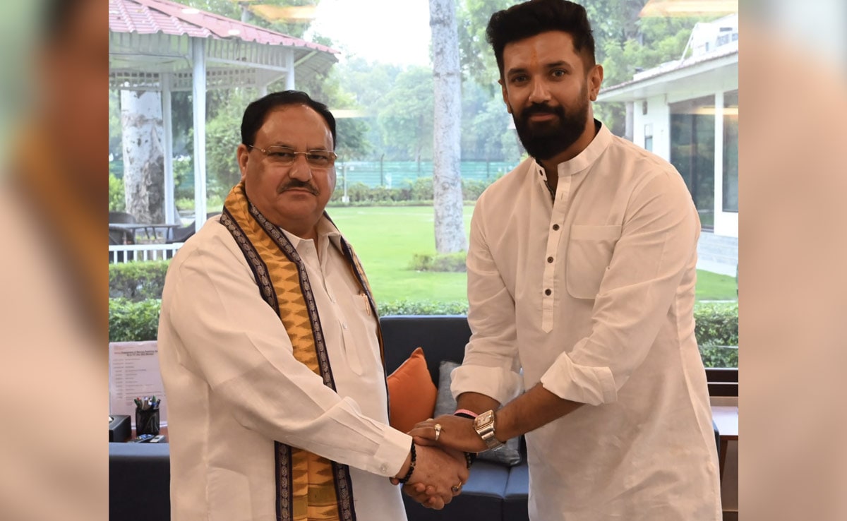 You are currently viewing It Is Official. BJP Picks Chirag Paswan, Dumps His Uncle Pashupati Paras