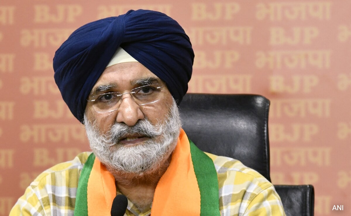 You are currently viewing Former Indian Ambassador To US Taranjit Singh Sandhu Joins BJP