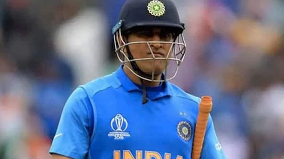 You are currently viewing On Dhoni Comparisons, Ganguly's "Different League" Reminder To India Star