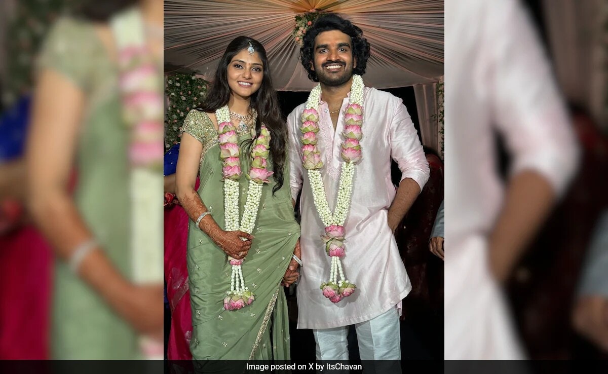 You are currently viewing Inside Telugu Actors Kiran Abbavaram-Rahasya Gorak's Intimate Engagement Ceremony