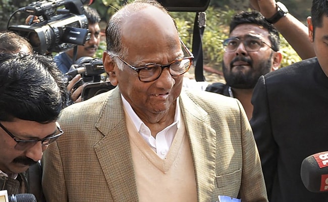 Read more about the article Sharad Pawar Attends Government's 'Namo Job Fair' After Invite Gaffe