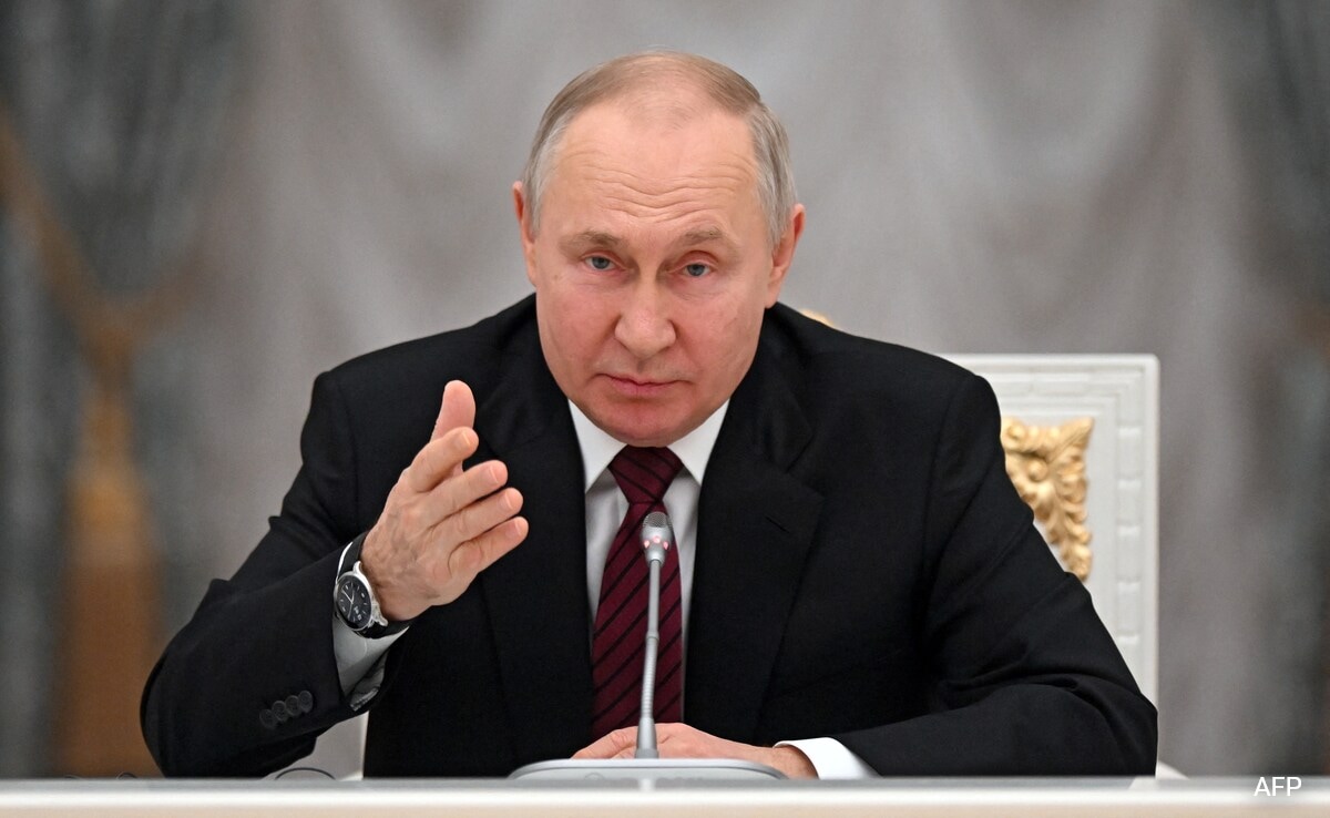 You are currently viewing Vladimir Putin Receiving Regular Updates On Shooting Near Moscow