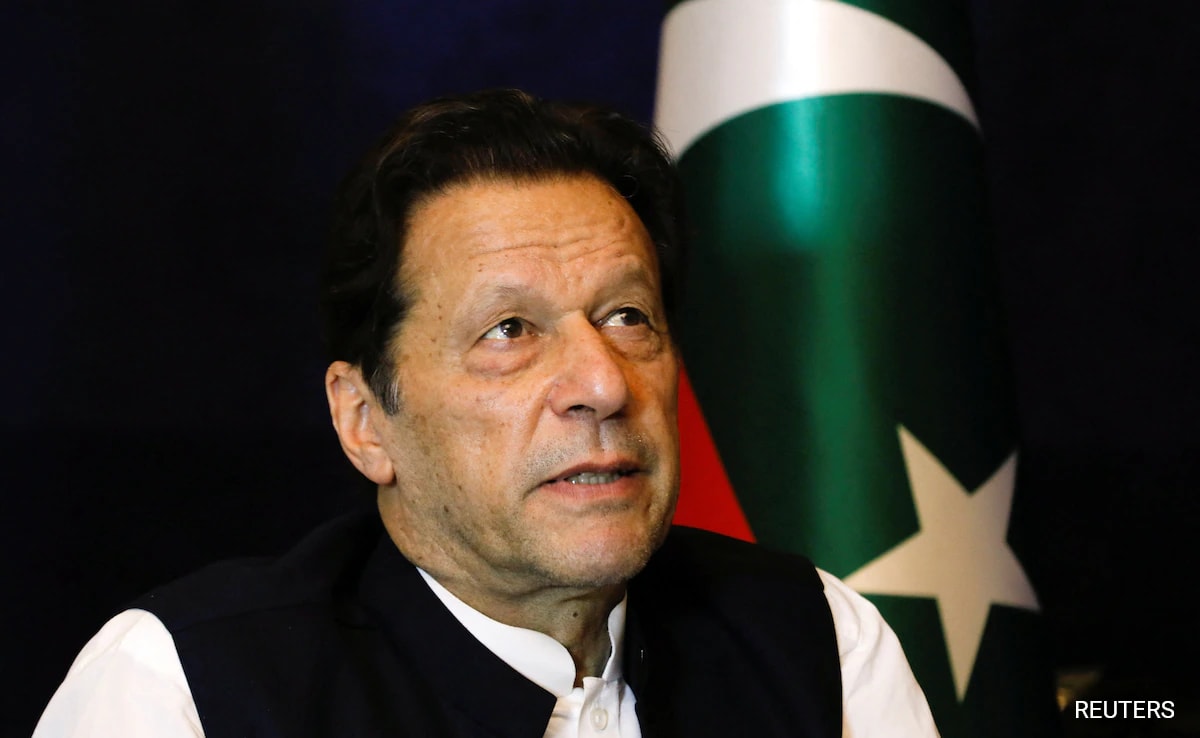 Read more about the article Pakistan Court Acquits Imran Khan In 2 Vandalism Cases